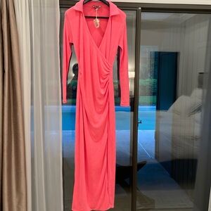 Absolutely gorgeous party long dress. Size M. Brand new